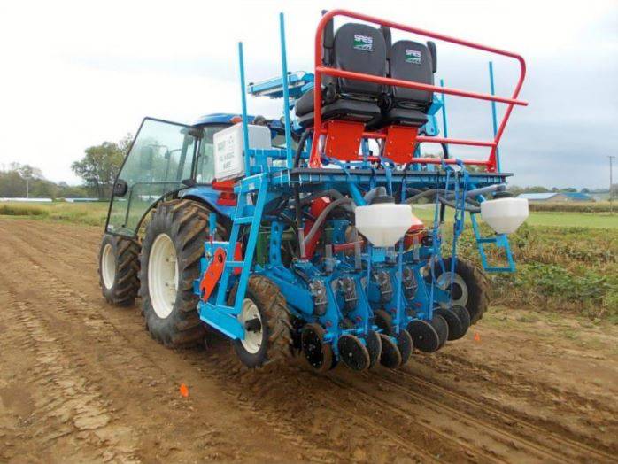 4 Row Planter